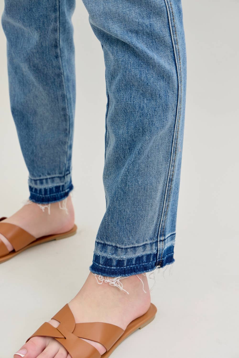 MR Rigid Magic Release Hem BF: MD