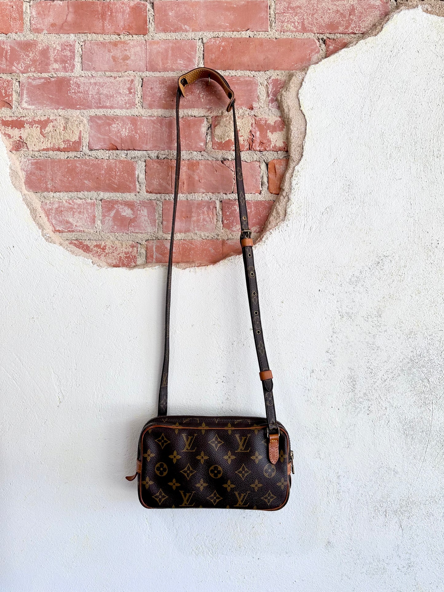 Monogram Bandouliere