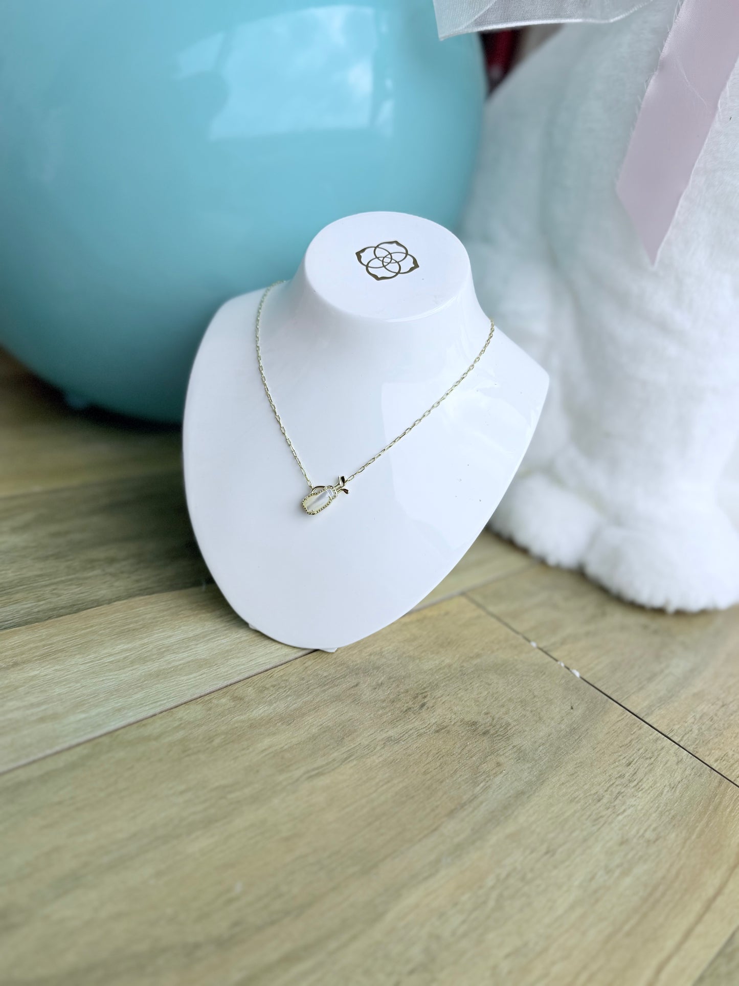 Golf Short Pendant gold