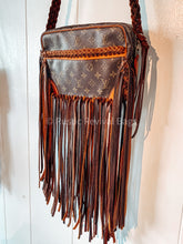 Load image into Gallery viewer, The Eve Crossbody
