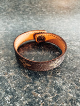 Load image into Gallery viewer, Cuff Bracelet