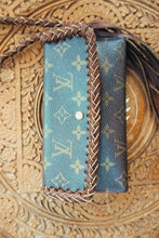 Load image into Gallery viewer, Brown Monogram Wallet