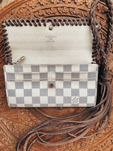 Load image into Gallery viewer, White Damier Wallet