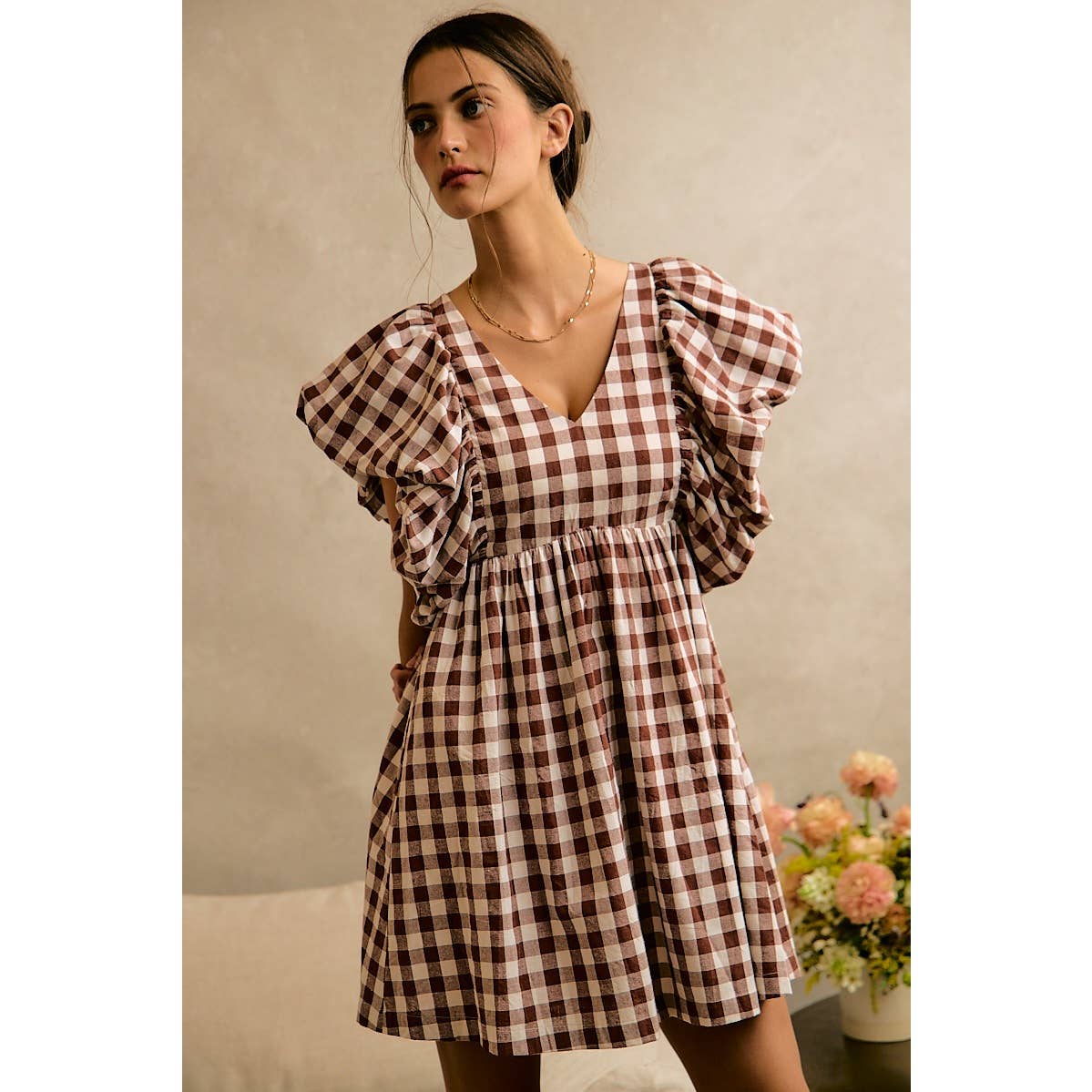 GINGHAM BUBBLE SMOCKED DRESS: BROWN