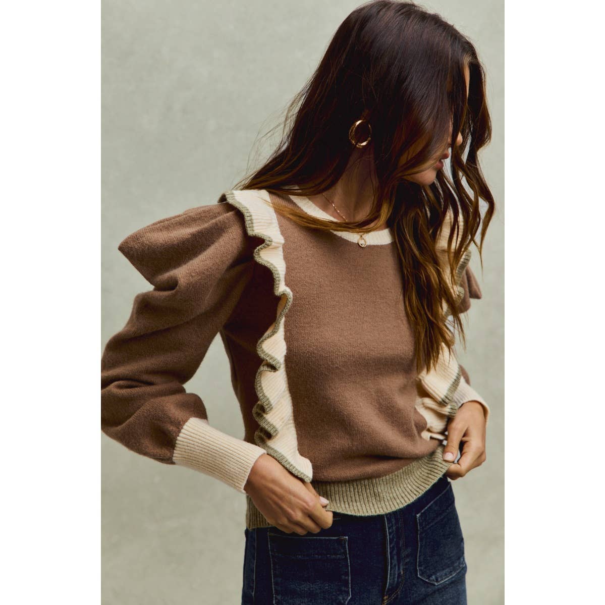 3 TONE RUFFLE SWEATER TOP: COFFEE/CREAM/OLIVE / S-XL