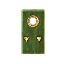 Load image into Gallery viewer, Simple Heart Studs On Velvet Gift Tag: Silver
