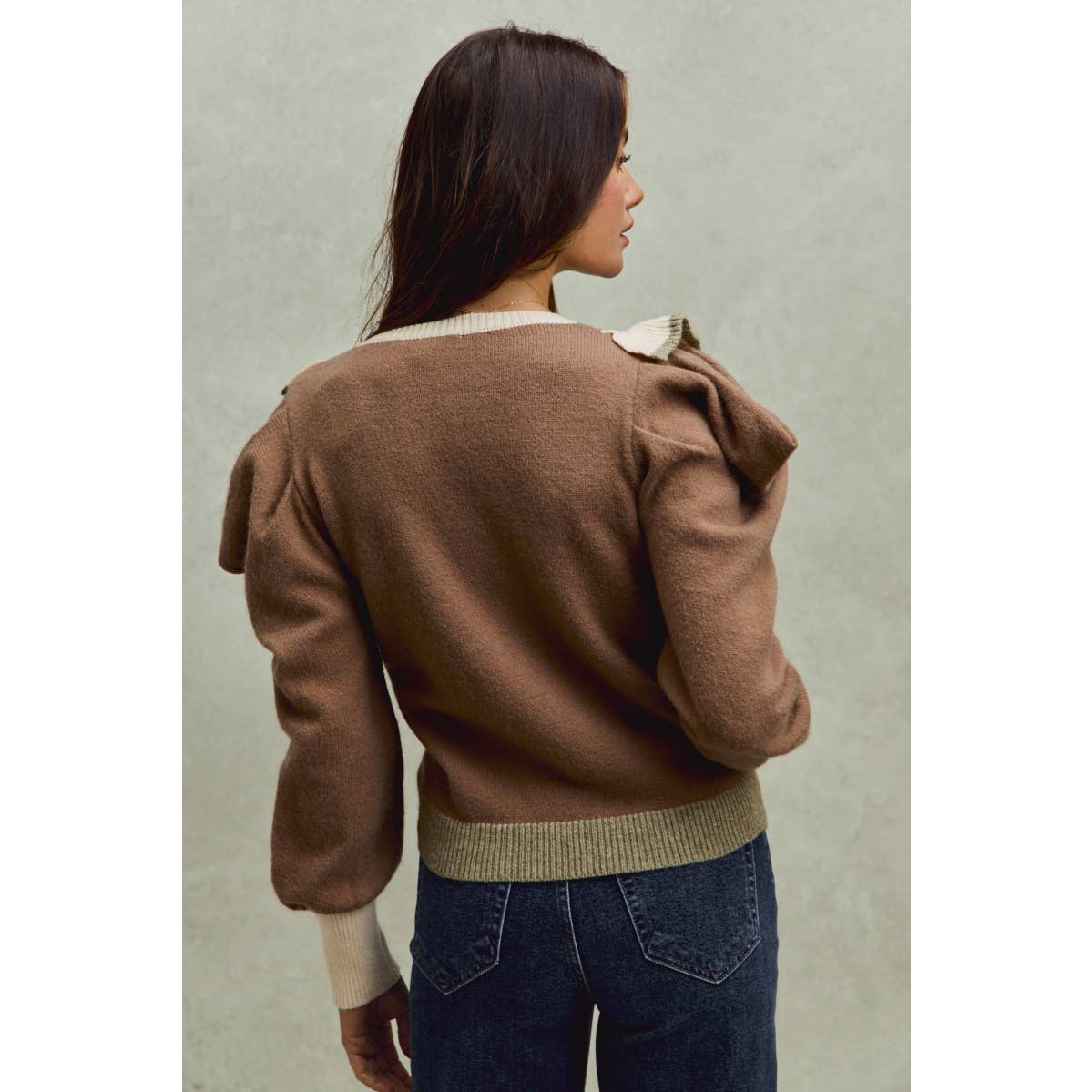 3 TONE RUFFLE SWEATER TOP: COFFEE/CREAM/OLIVE / S-XL