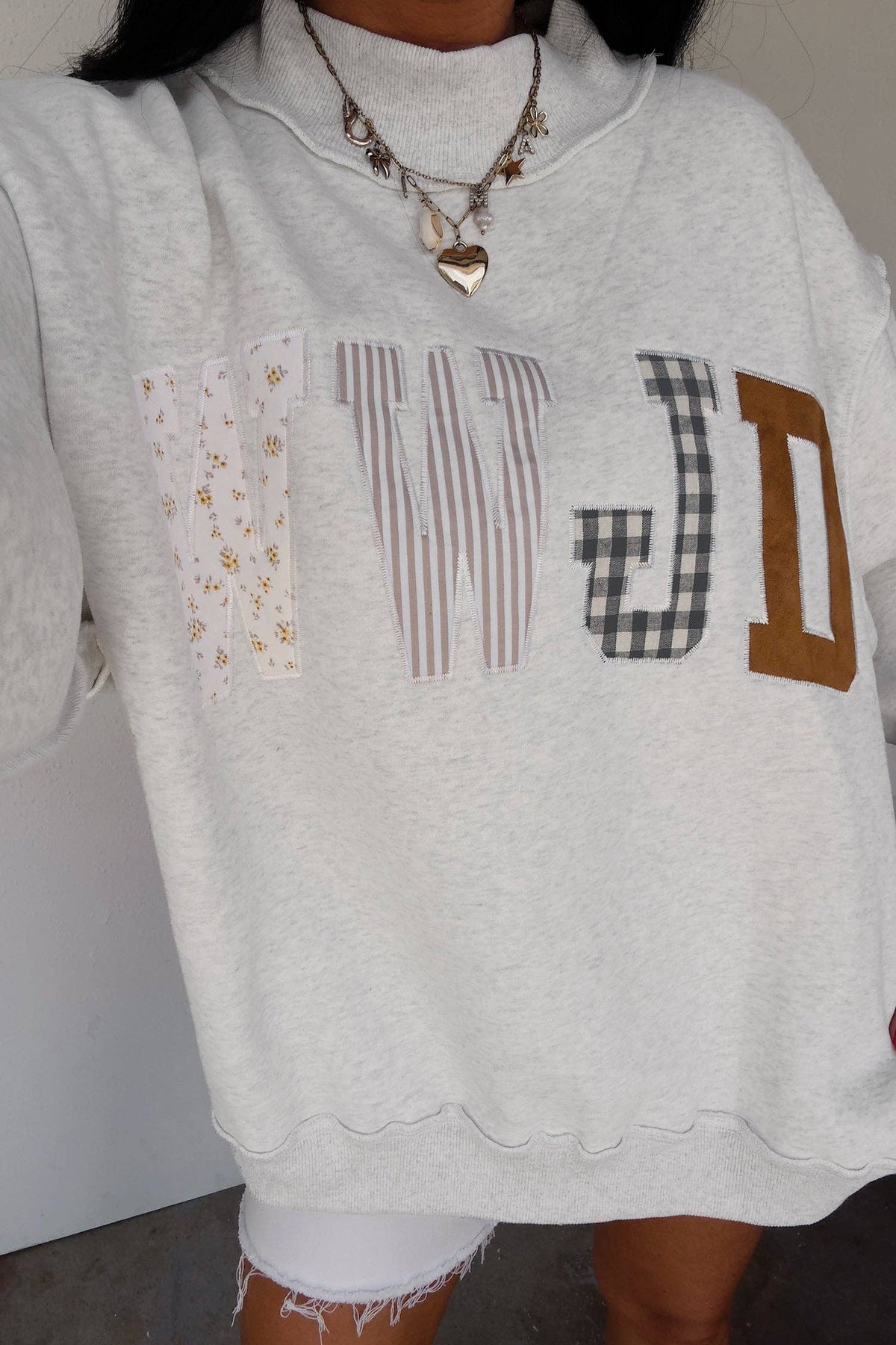 Gray WWJD Mixed Pattern Embroidered Patch Graphic Mock Neck Sweatshirt: Gray / 50%Polyester+50%Cotton / S-XL
