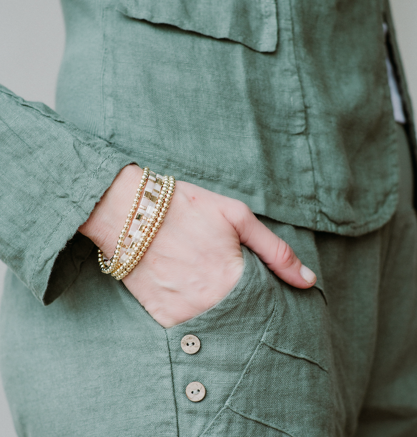 Stretch Beaded Bracelets: Gold / 4mm