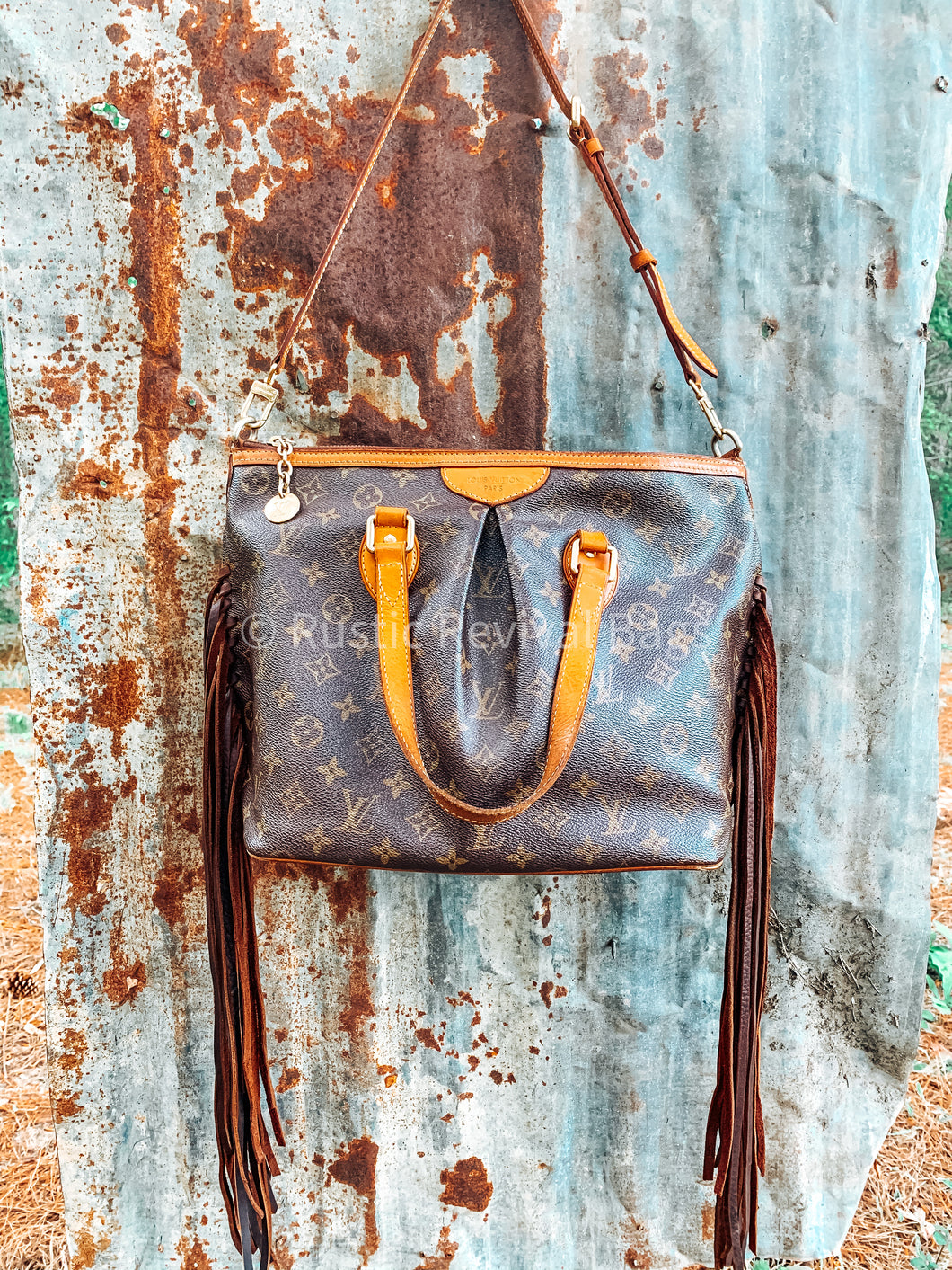 The Lydia Shoulder Bag