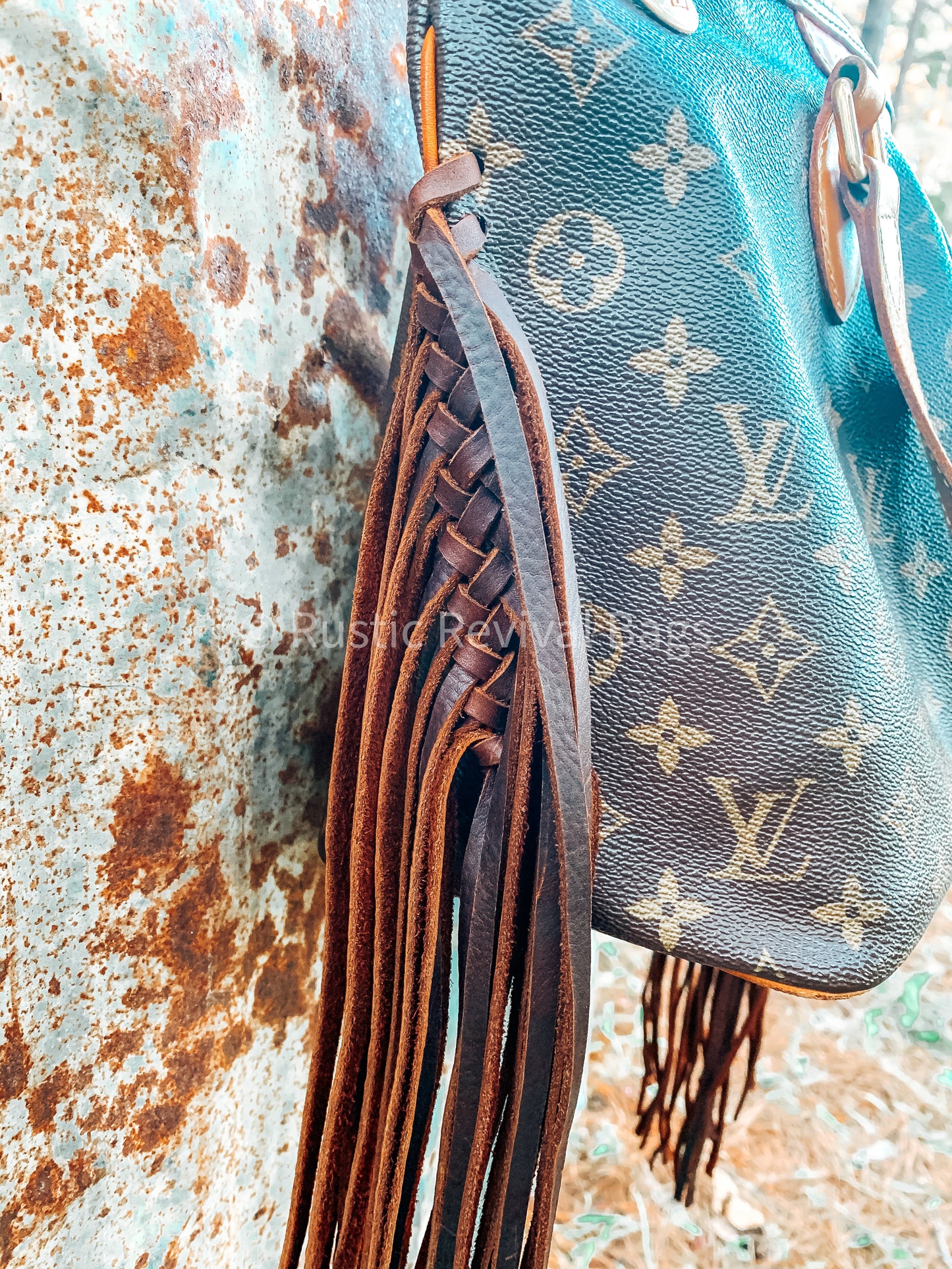 The Lydia Shoulder Bag