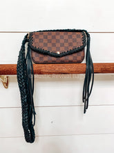 Load image into Gallery viewer, The Elizabeth Crossbody
