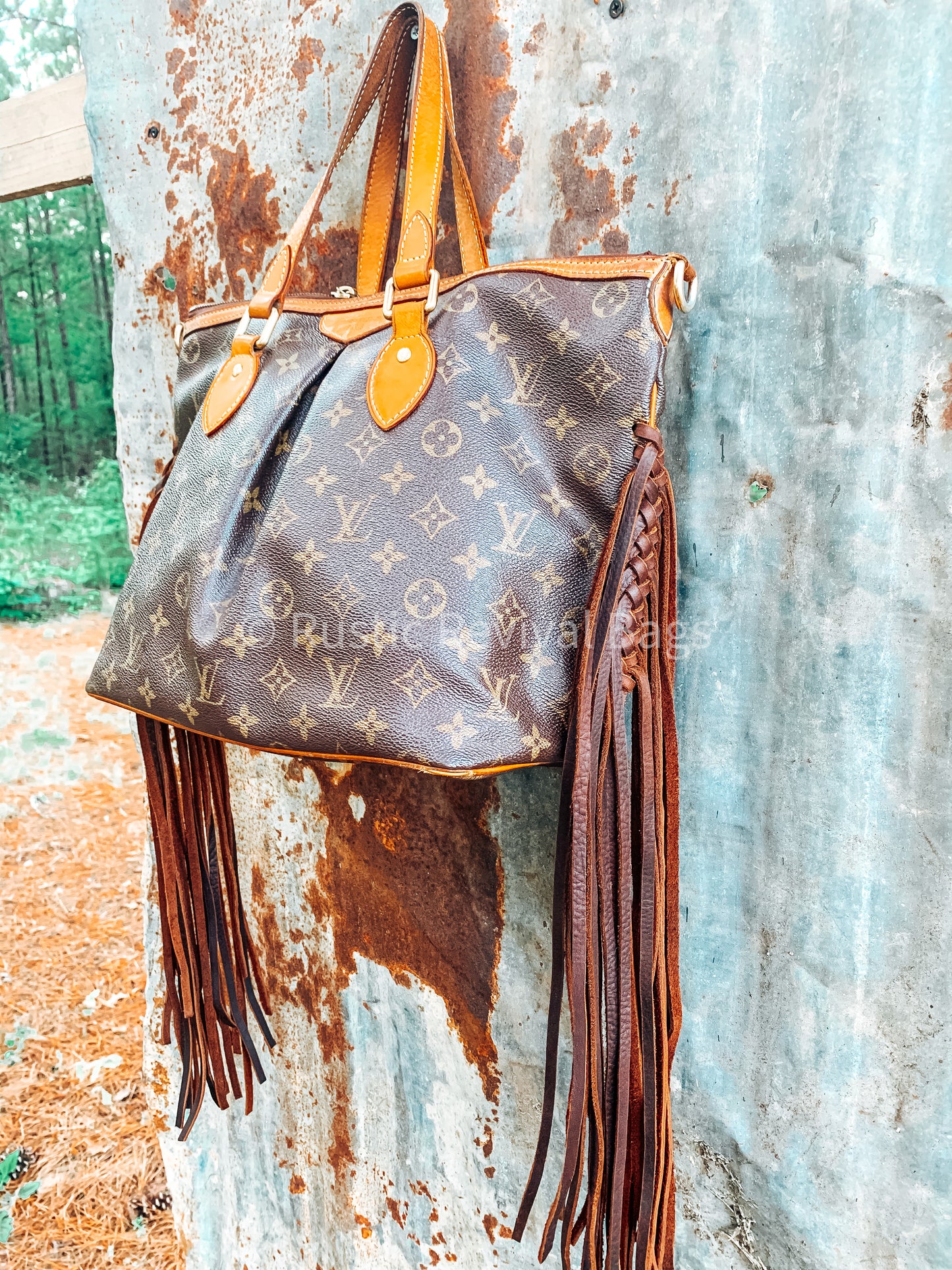 The Lydia Shoulder Bag